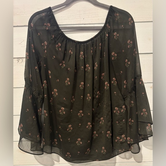 White House Black Market
Bell Sleeve Olive Green Floral Sheer
Blouse Top -Medium - Picture 1 of 9